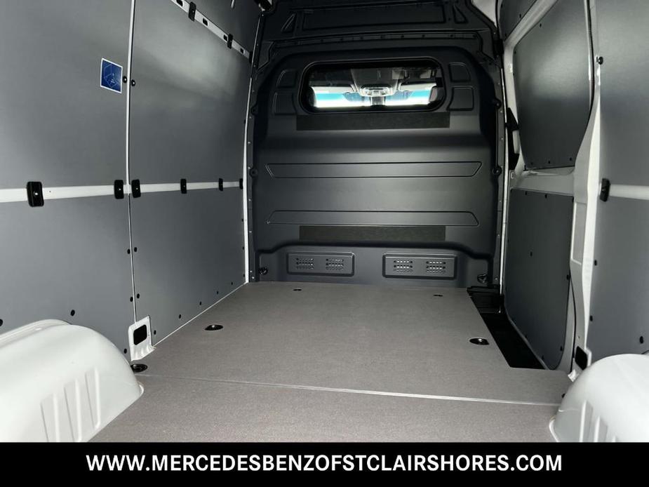 new 2024 Mercedes-Benz Sprinter 2500 car, priced at $63,797