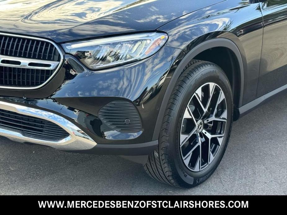 new 2025 Mercedes-Benz GLC 350e car, priced at $62,050