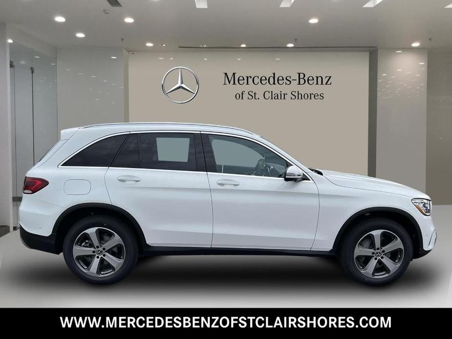 new 2022 Mercedes-Benz GLC 300 car, priced at $50,910