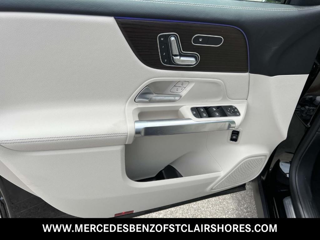 used 2025 Mercedes-Benz GLB 250 car, priced at $46,877