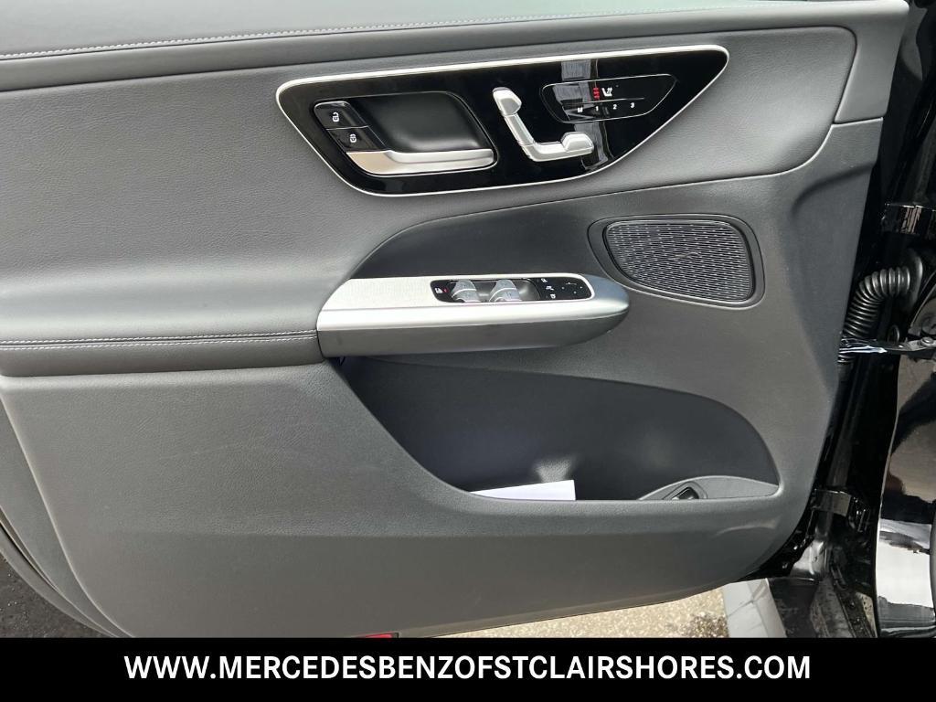 new 2025 Mercedes-Benz GLC 300 car, priced at $57,600