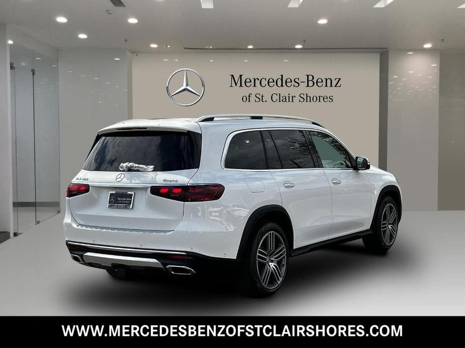 new 2024 Mercedes-Benz GLS 450 car, priced at $90,125