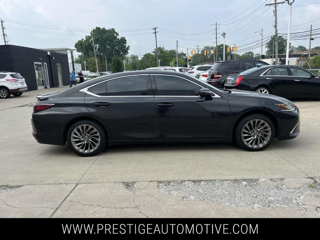 used 2024 Lexus ES 350 car, priced at $42,697