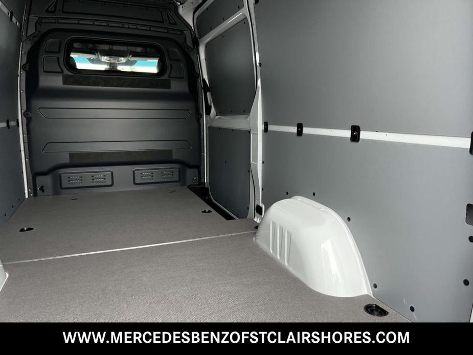 new 2024 Mercedes-Benz Sprinter 2500 car, priced at $63,797