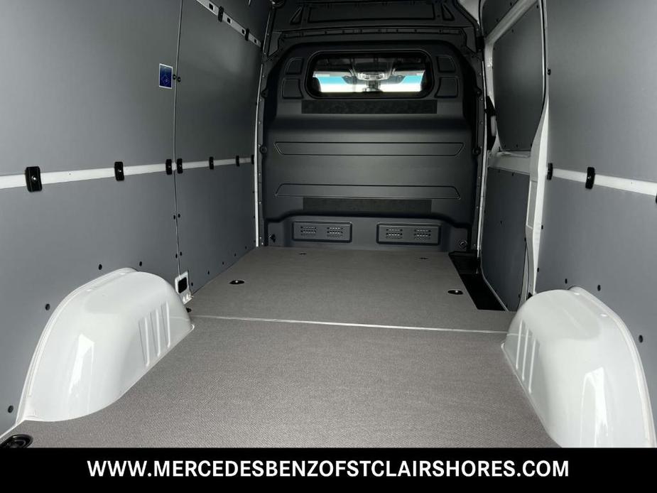 new 2024 Mercedes-Benz Sprinter 2500 car, priced at $63,797