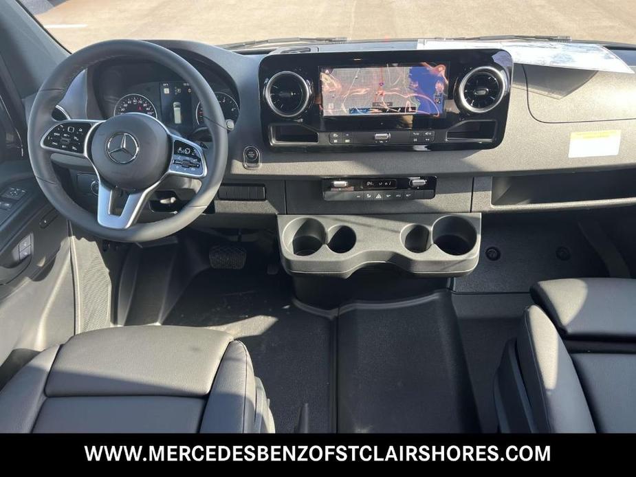 new 2024 Mercedes-Benz Sprinter 2500 car, priced at $72,679