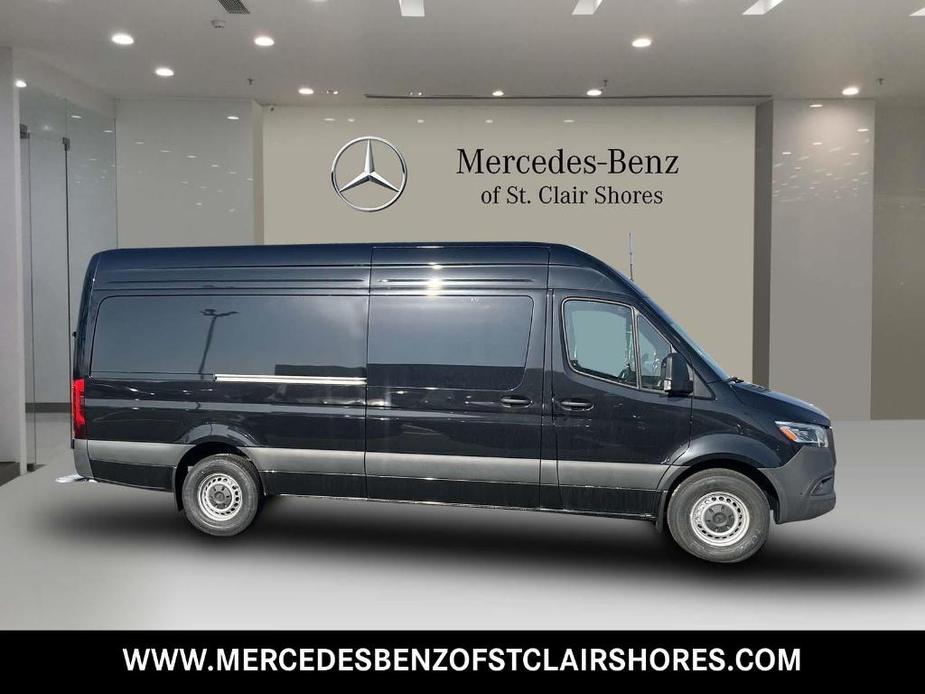 new 2024 Mercedes-Benz Sprinter 2500 car, priced at $72,679