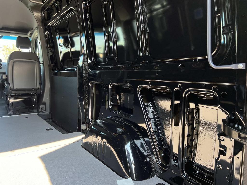 new 2025 Mercedes-Benz Sprinter 2500 car, priced at $63,156