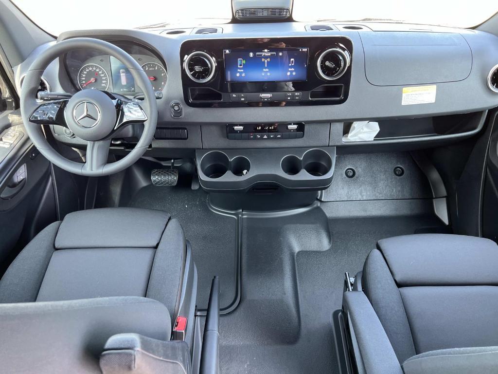 new 2025 Mercedes-Benz Sprinter 2500 car, priced at $63,156