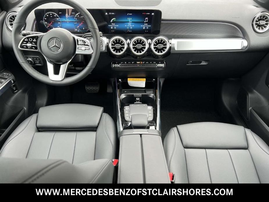 new 2023 Mercedes-Benz GLB 250 car, priced at $50,980