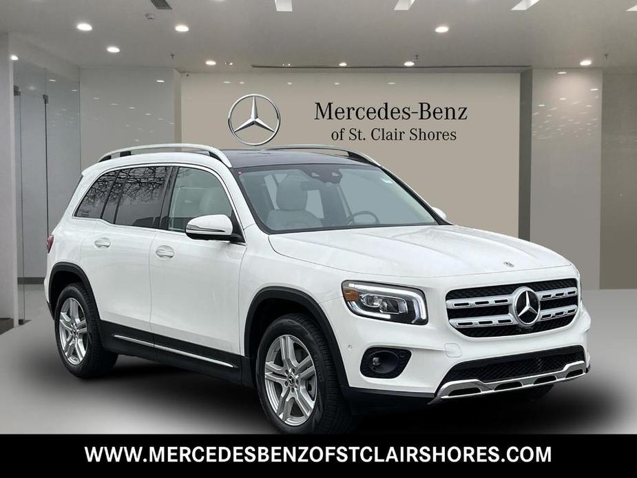 new 2023 Mercedes-Benz GLB 250 car, priced at $50,170