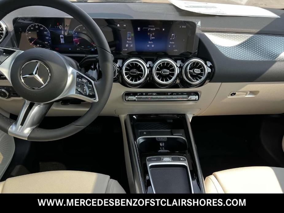 new 2025 Mercedes-Benz GLA 250 car, priced at $47,650