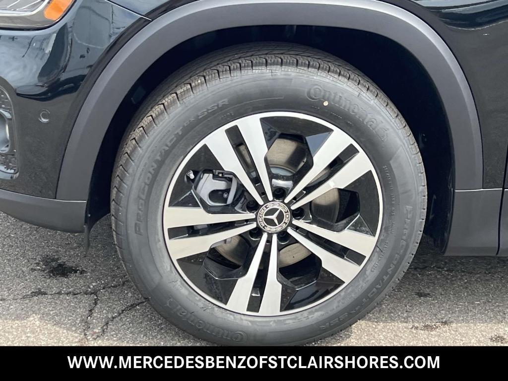 new 2025 Mercedes-Benz GLB 250 car