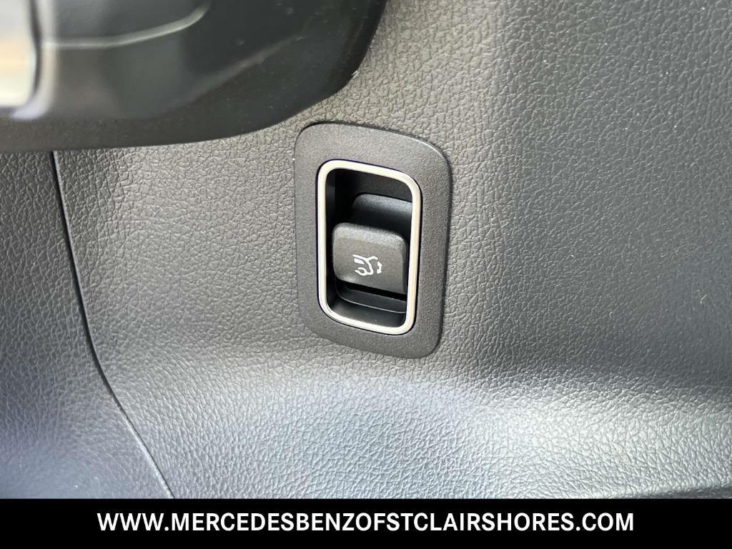 new 2026 Mercedes-Benz GLA 250 car, priced at $52,090