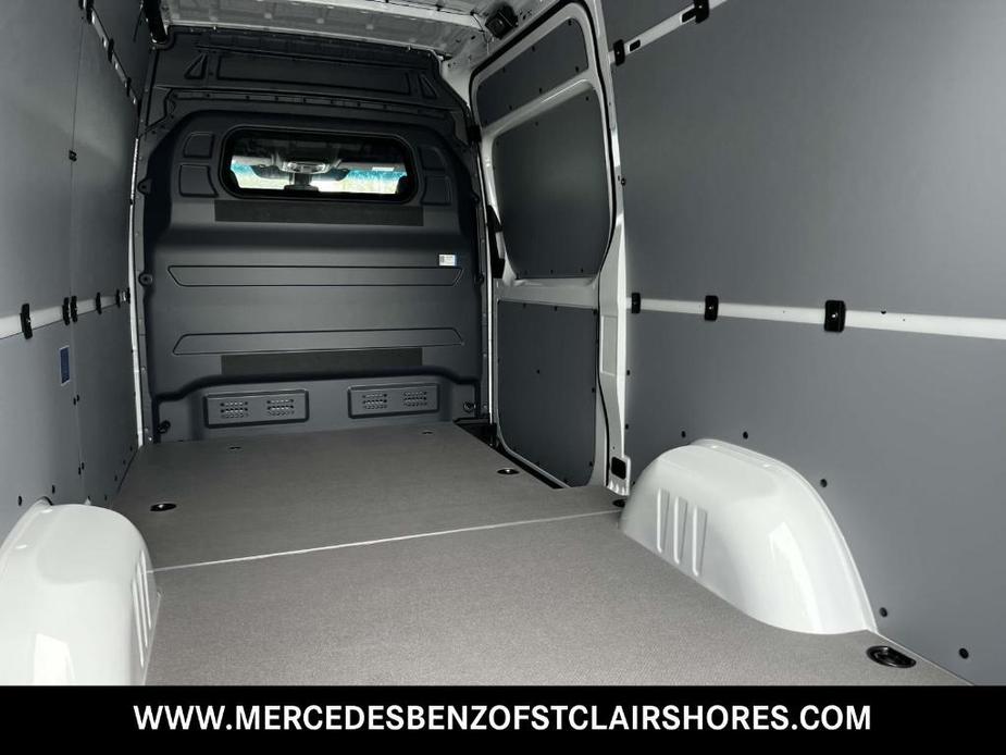 new 2024 Mercedes-Benz Sprinter 2500 car, priced at $63,797