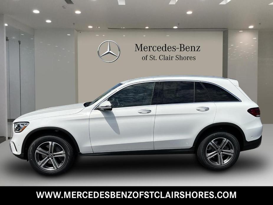 new 2022 Mercedes-Benz GLC 300 car, priced at $42,970