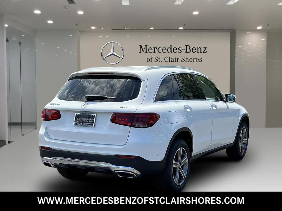 new 2022 Mercedes-Benz GLC 300 car, priced at $42,970