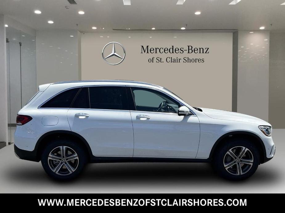 new 2022 Mercedes-Benz GLC 300 car, priced at $42,970