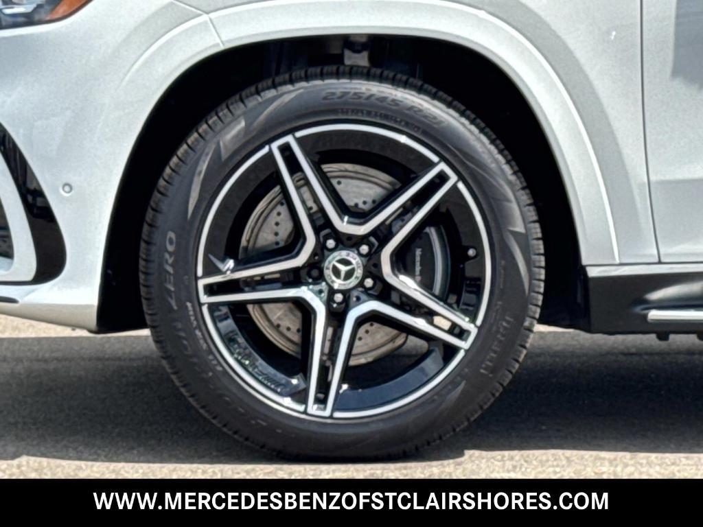 new 2025 Mercedes-Benz GLS 450 car, priced at $97,430