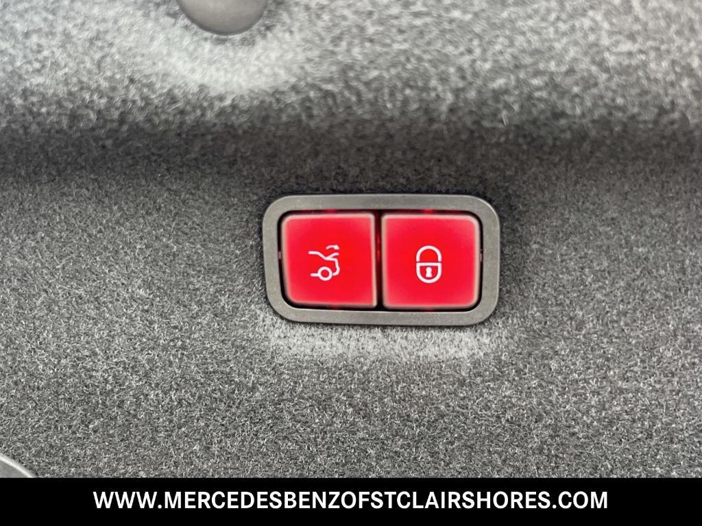 new 2026 Mercedes-Benz Maybach SL 680 Monogram Series car, priced at $239,150