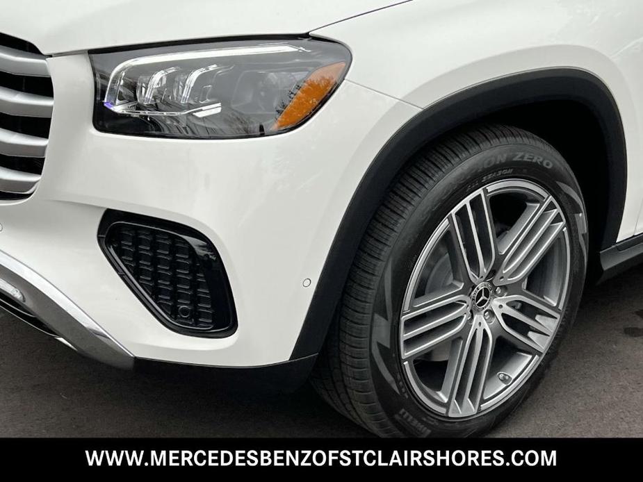 new 2024 Mercedes-Benz GLS 450 car, priced at $89,575