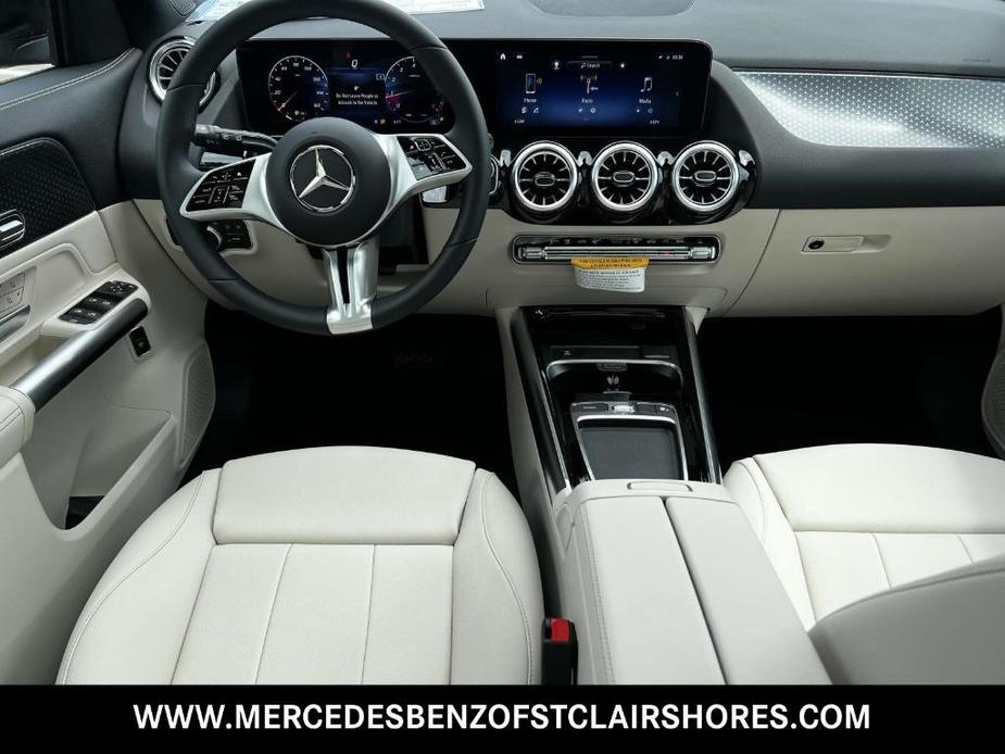 new 2025 Mercedes-Benz GLA 250 car, priced at $47,650