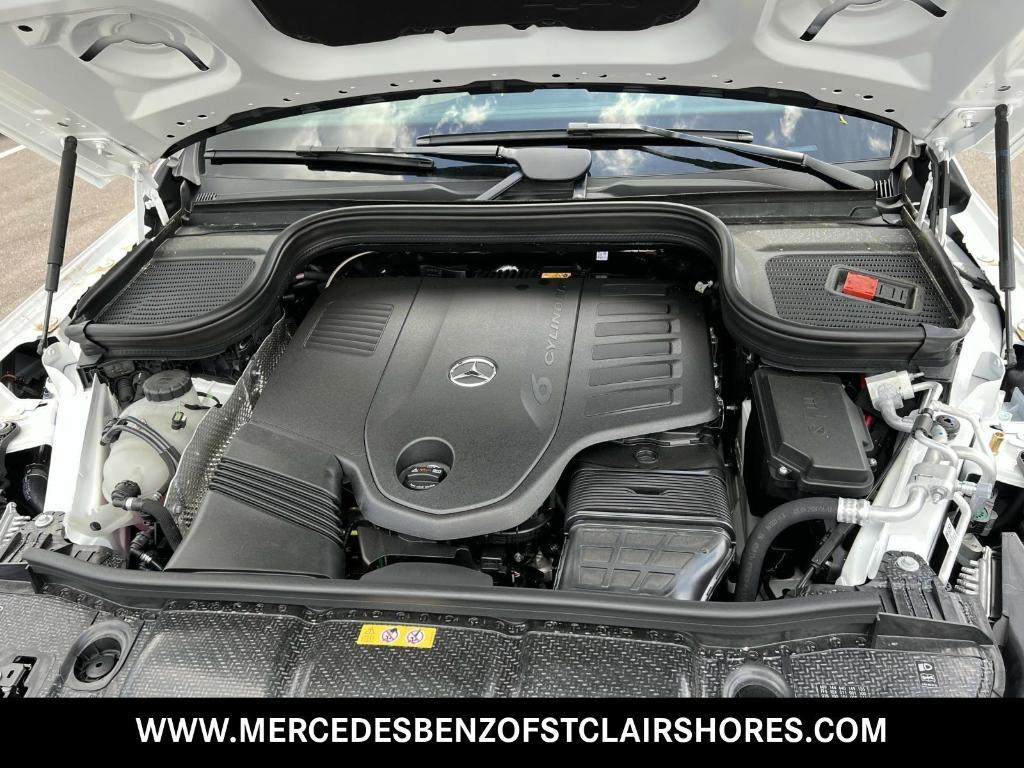 new 2025 Mercedes-Benz GLS 450 car, priced at $97,430