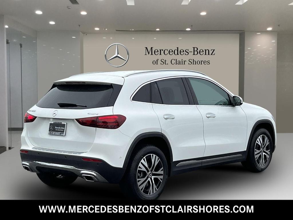 new 2025 Mercedes-Benz GLA 250 car, priced at $47,295