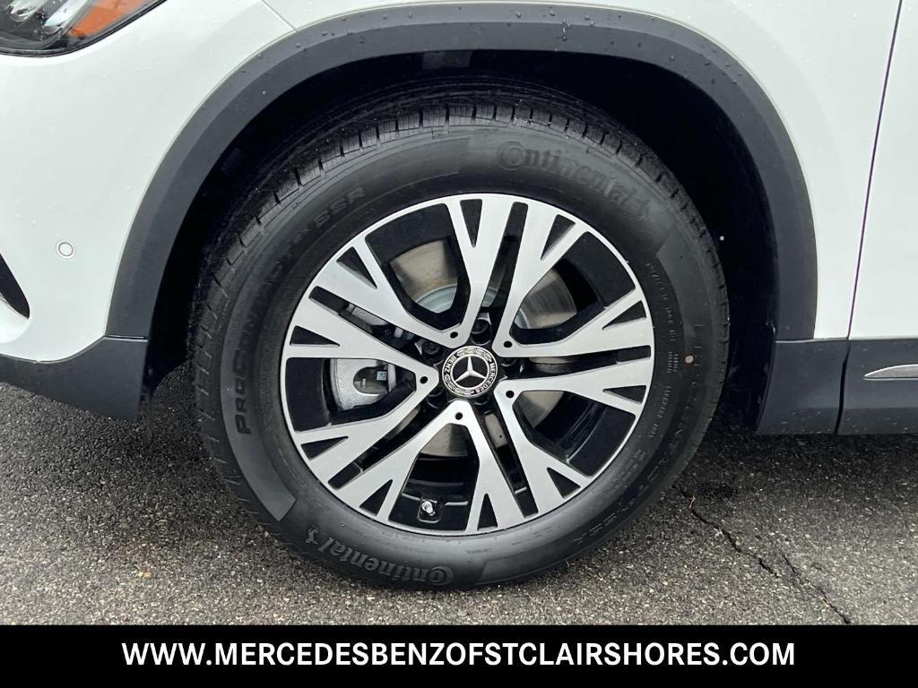 new 2025 Mercedes-Benz GLA 250 car, priced at $47,295