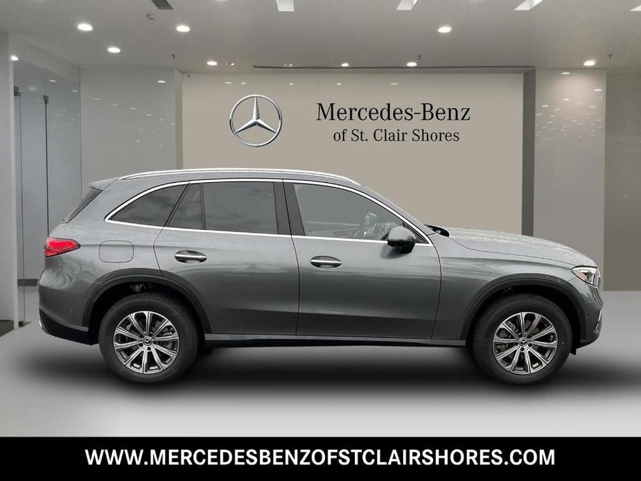 new 2023 Mercedes-Benz GLC 300 car, priced at $58,915