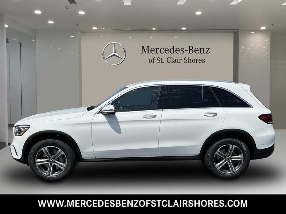 new 2022 Mercedes-Benz GLC 300 car, priced at $46,520