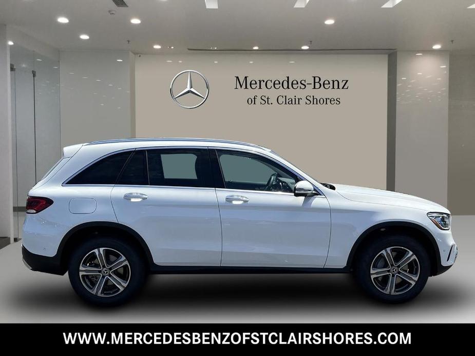 new 2022 Mercedes-Benz GLC 300 car, priced at $46,520