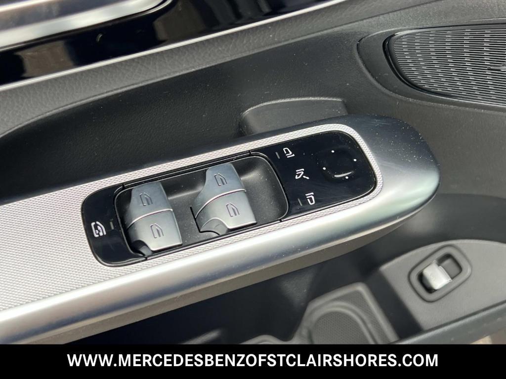 new 2026 Mercedes-Benz GLC 300 car, priced at $55,250