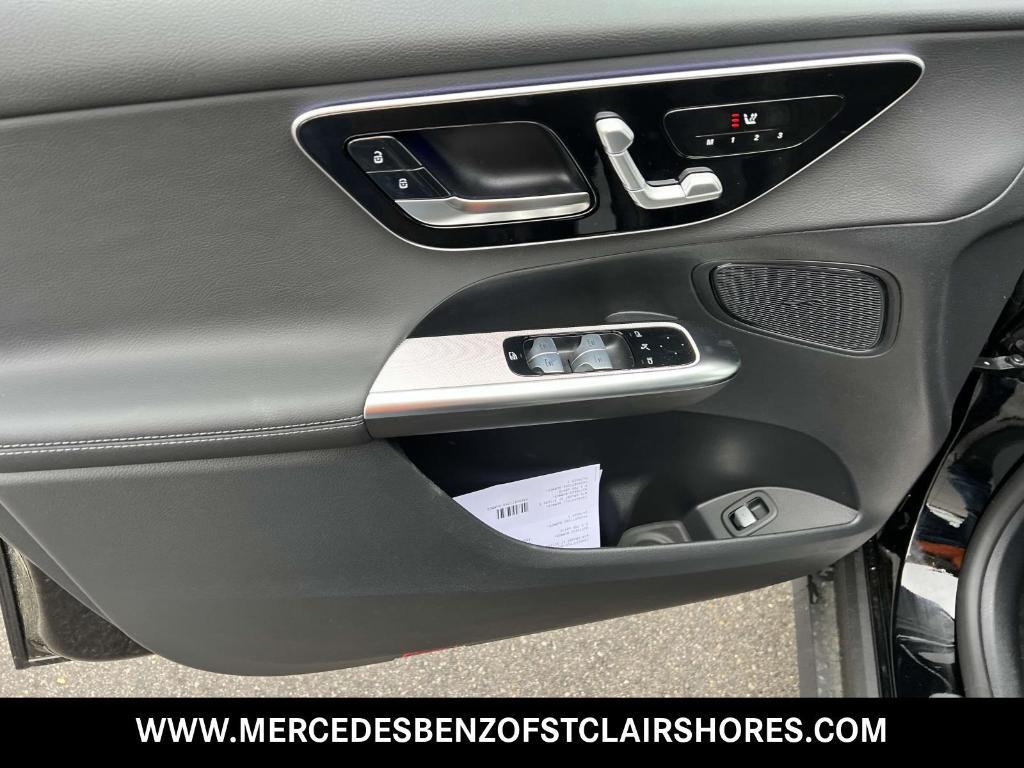 new 2025 Mercedes-Benz GLC 300 car, priced at $53,415