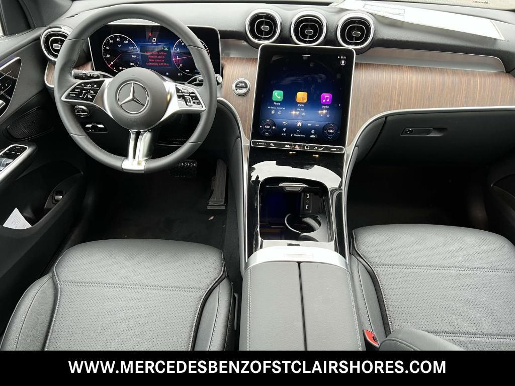 new 2025 Mercedes-Benz GLC 300 car, priced at $53,415