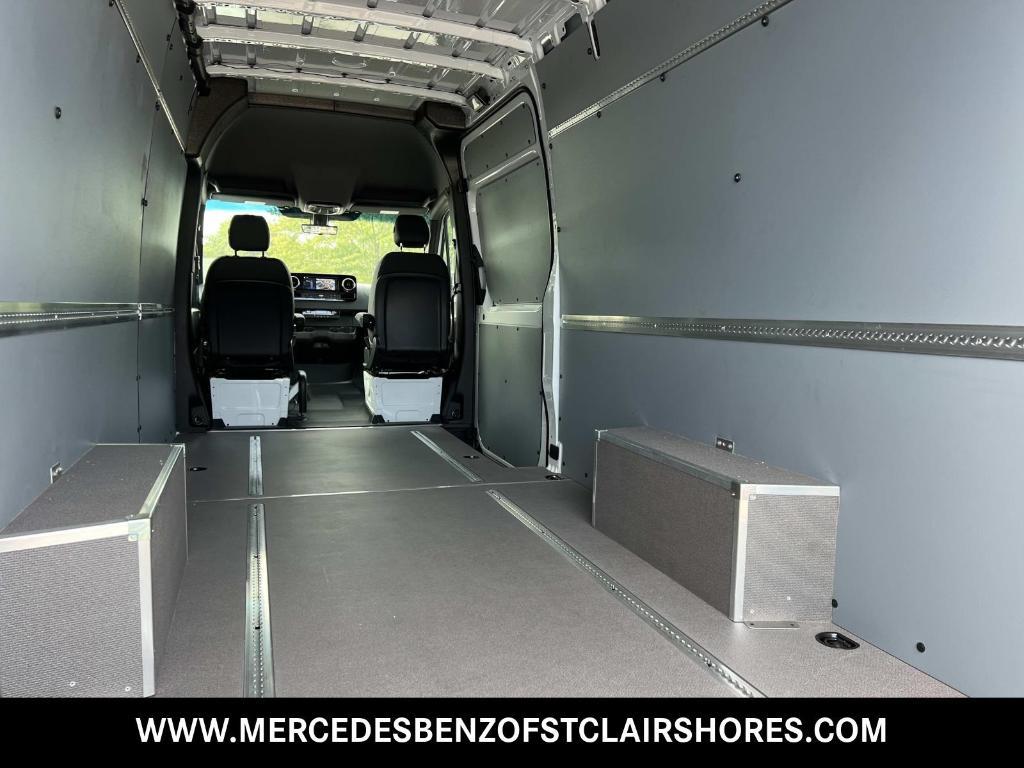 new 2025 Mercedes-Benz Sprinter 2500 car, priced at $71,621