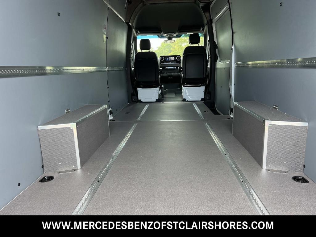 new 2025 Mercedes-Benz Sprinter 2500 car, priced at $71,621