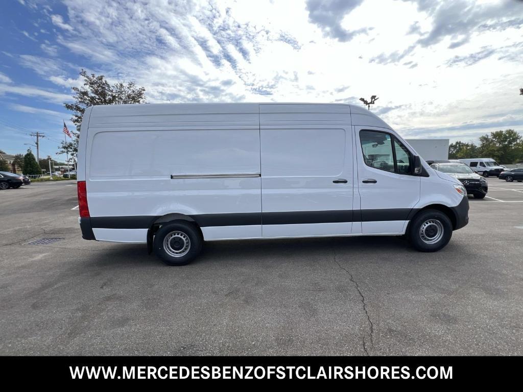 new 2025 Mercedes-Benz Sprinter 2500 car, priced at $71,621