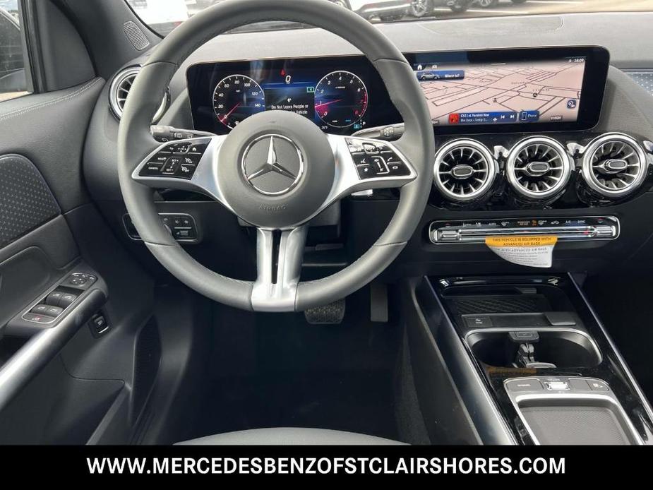 new 2024 Mercedes-Benz GLA 250 car, priced at $48,415