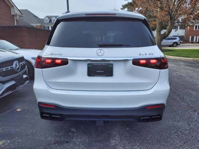 new 2025 Mercedes-Benz AMG GLS 63 car, priced at $165,310