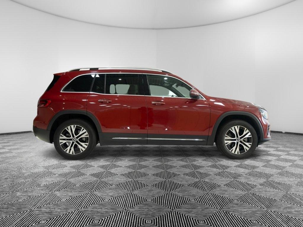 new 2025 Mercedes-Benz GLB 250 car, priced at $47,380