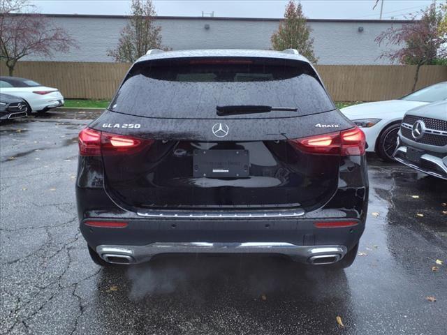 new 2024 Mercedes-Benz GLA 250 car, priced at $45,041