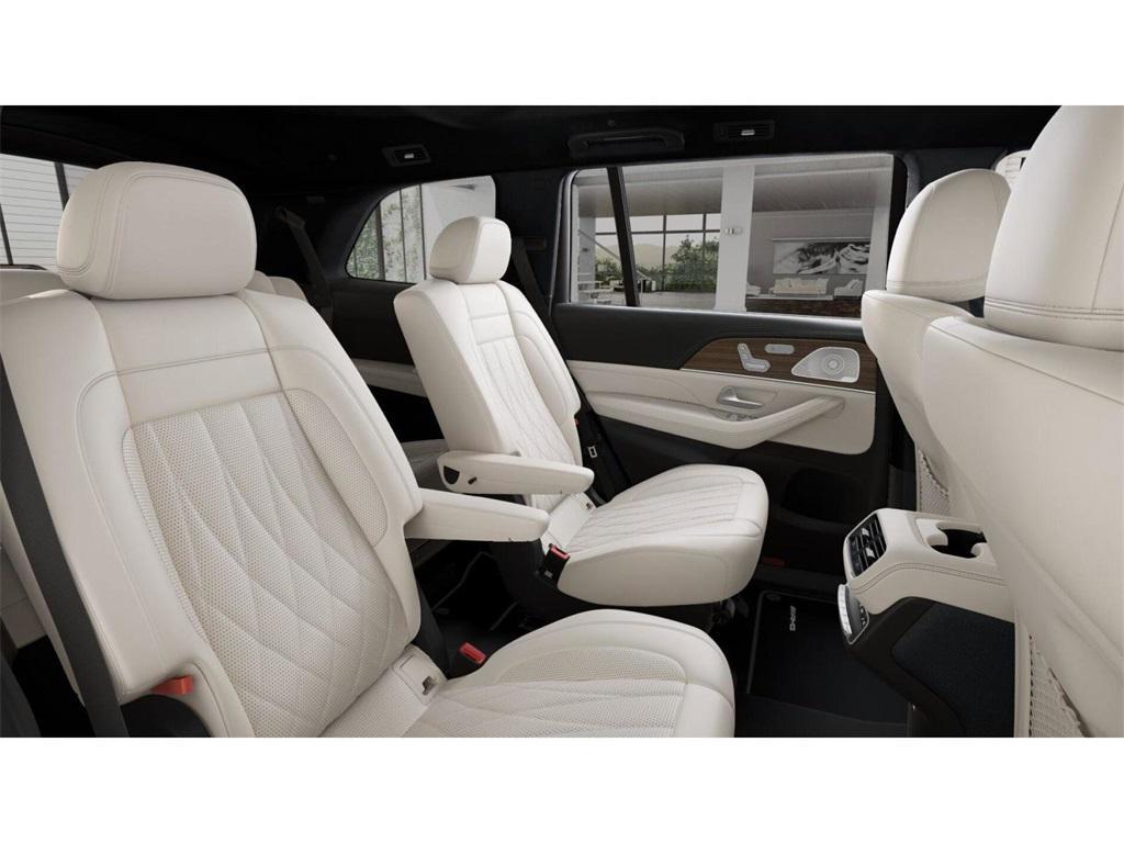 new 2025 Mercedes-Benz AMG GLS 63 car, priced at $165,615