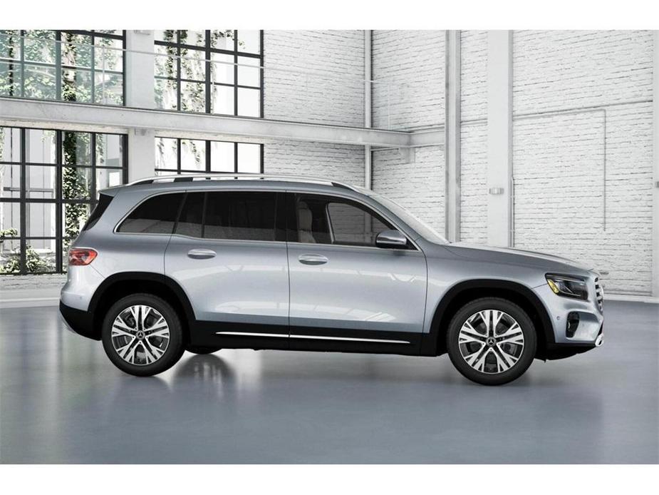 new 2024 Mercedes-Benz GLB 250 car, priced at $44,000