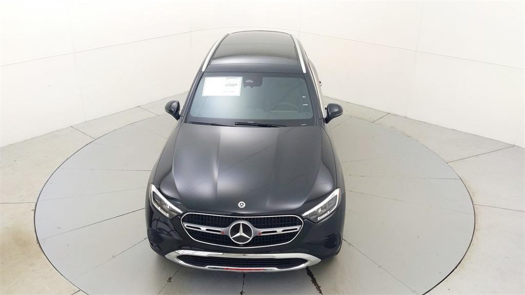 new 2024 Mercedes-Benz GLC 300 car, priced at $50,310