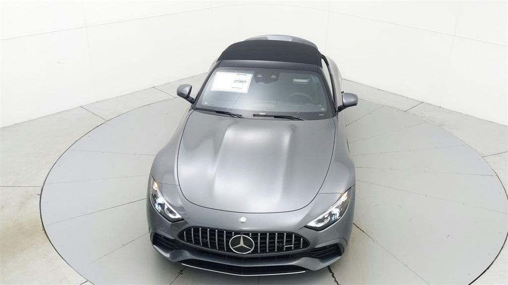 new 2023 Mercedes-Benz AMG SL 43 car, priced at $112,415