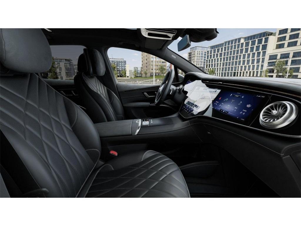 new 2025 Mercedes-Benz EQS 580 car, priced at $103,850