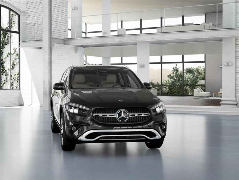 new 2025 Mercedes-Benz GLA 250 car, priced at $47,401