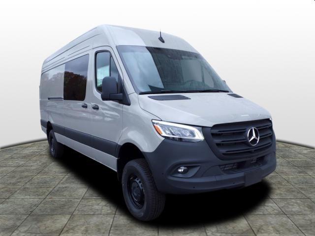 new 2024 Mercedes-Benz Sprinter 2500 car, priced at $79,424