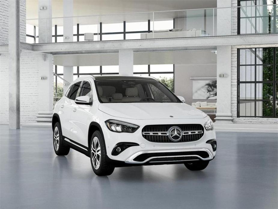 new 2025 Mercedes-Benz GLA 250 car, priced at $47,401